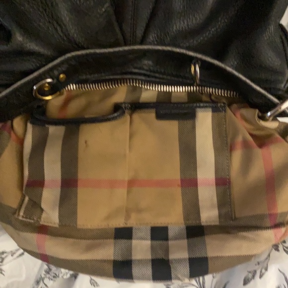 Burberry black hobo style purse comes with dust bag. - Picture 3 of 4